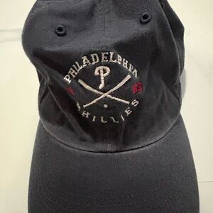 Philadelphia Phillies Black Cap